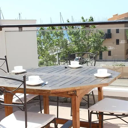 Apartment Avec Grande Terrasse Vue Panoramique Gn400-024 *